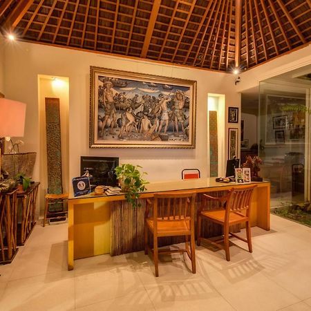 Villa Bali Asri Batubelig Seminyak Esterno foto