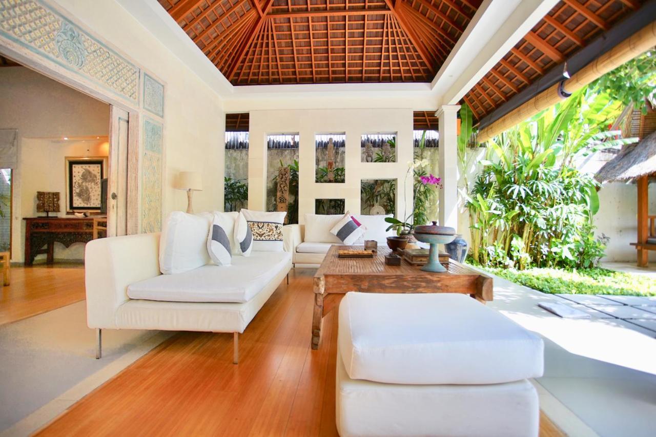 Villa Bali Asri Batubelig Seminyak Esterno foto